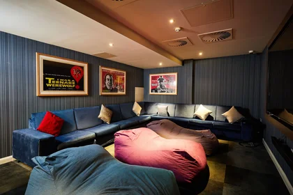 Estudio en residencia en Strawberry Place, imagen 12 de 19