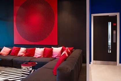 Studio in residence at Warwick Road 23, image 5 of 12