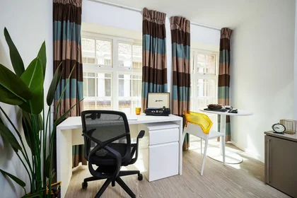 Kawalerka w rezydencji Cheapside 21, obraz 4 16