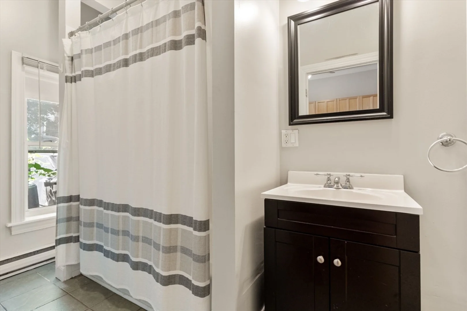 291, West 3rd St., Unit 1, South Boston, Boston, MA, 02127