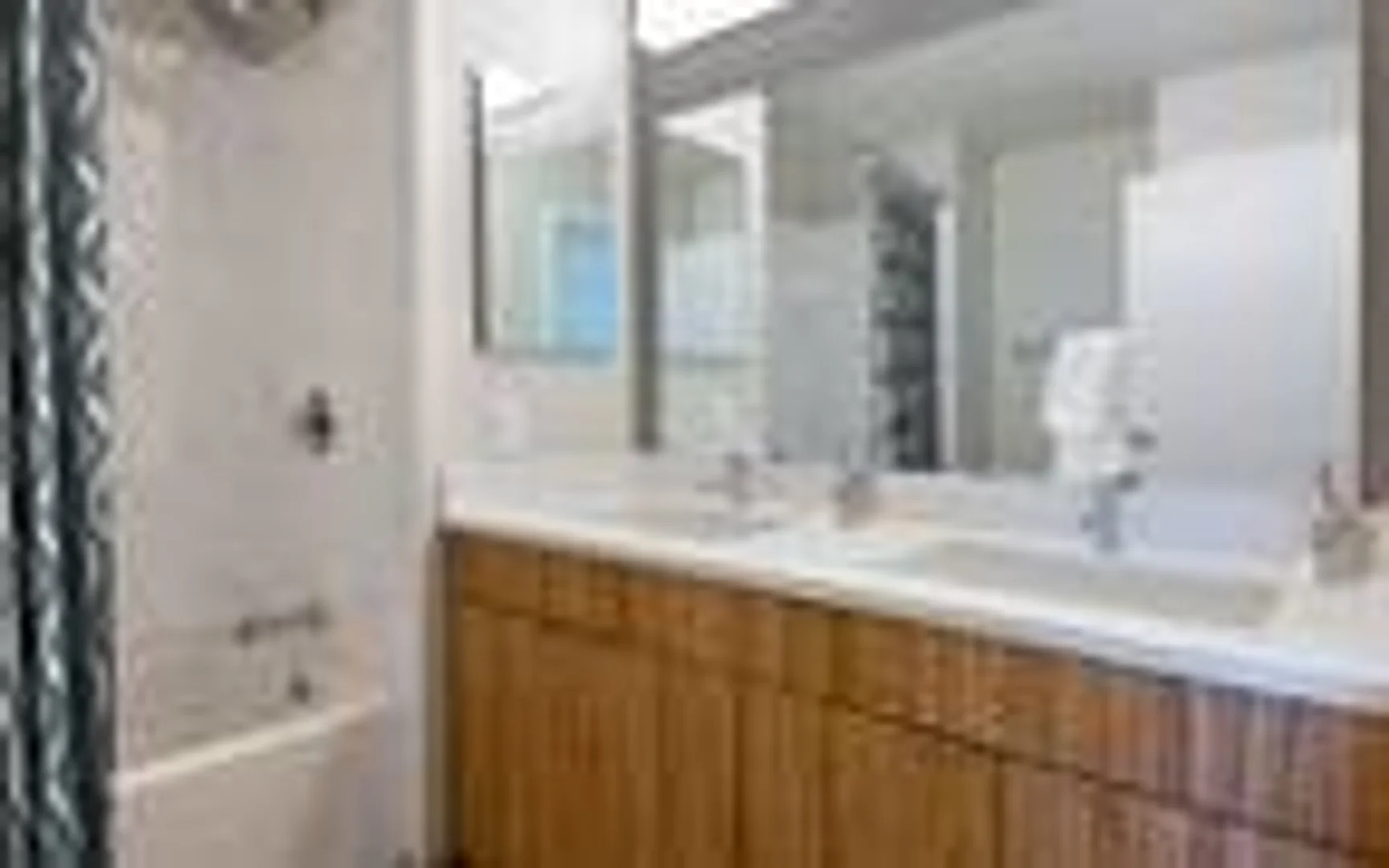 Apartamento estúdio totalmente equipado para estudantes em 