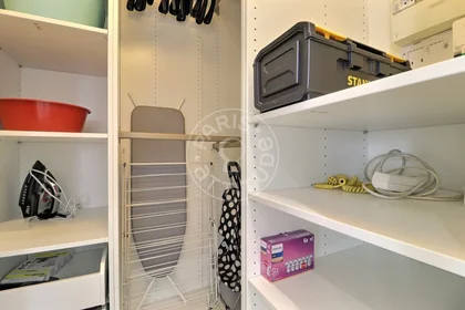 Entire apartment at Rue Denfert Rochereau, image 11 of 21
