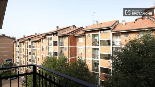 Chambre privée à Via Sant'Abbondio, image 14 de 19