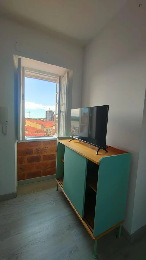 Asequible apartamento estudio con características esenciales en 