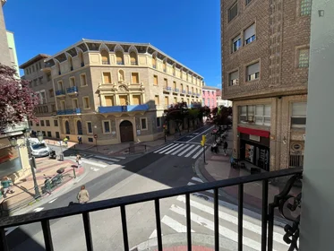 Quarto privado em C. de San Vicente de Paúl, imagem 6 de 26