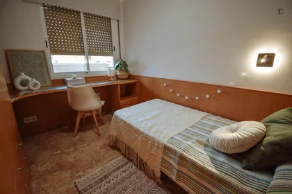 Quarto privado em Gran Passeig de Ronda, imagem 1 de 10