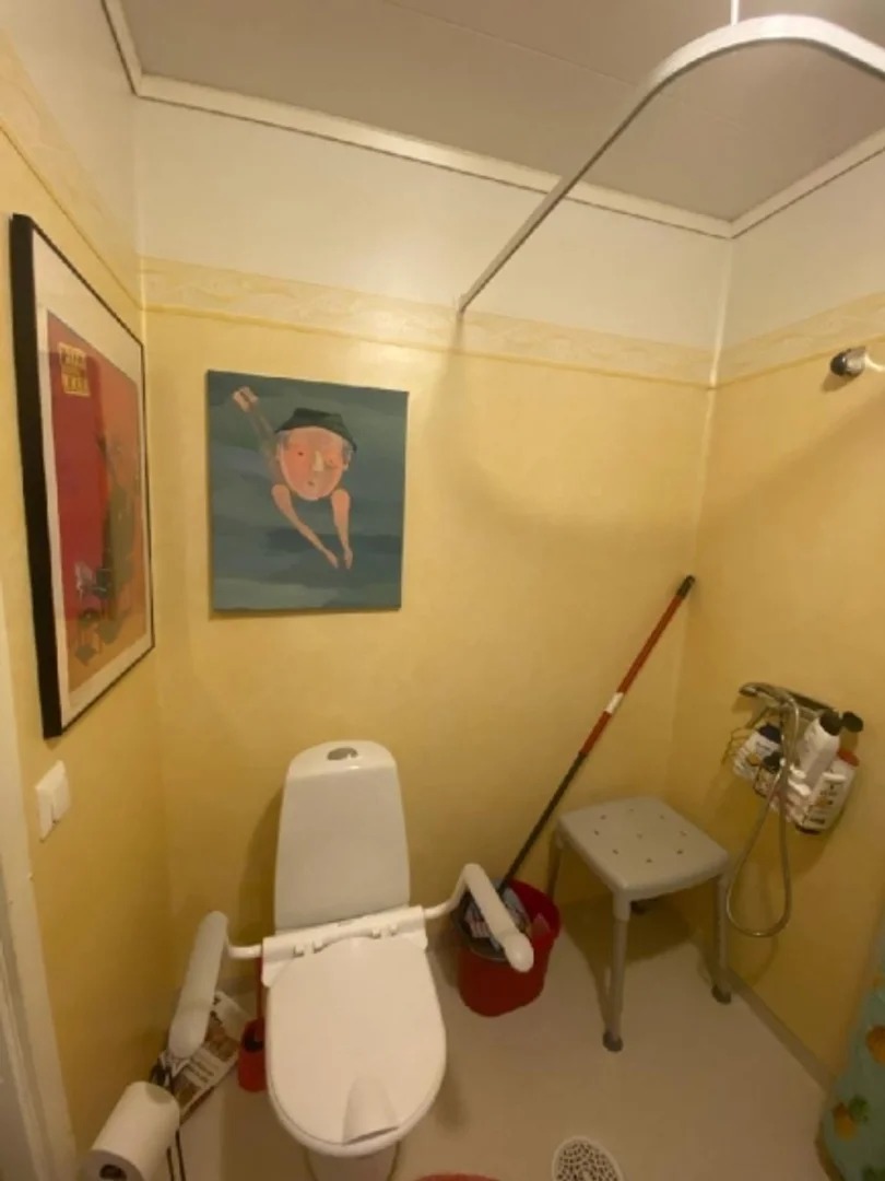 Quarto amigo do estudante em  com comodidades modernas