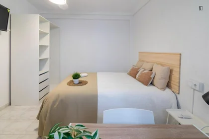 Quarto privado em Carrer de Marcel·lí Giner, imagem 1 de 10