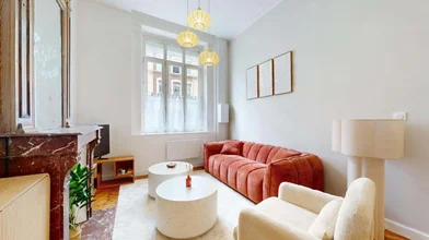 Private room at 79 Bis Rue d'Artois, 59000 Lille, France, image 13 of 18