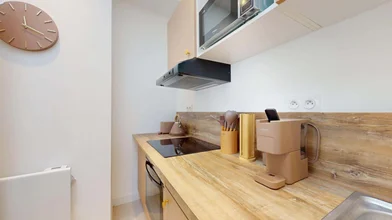 Private room at 79 Bis Rue d'Artois, 59000 Lille, France, image 17 of 18