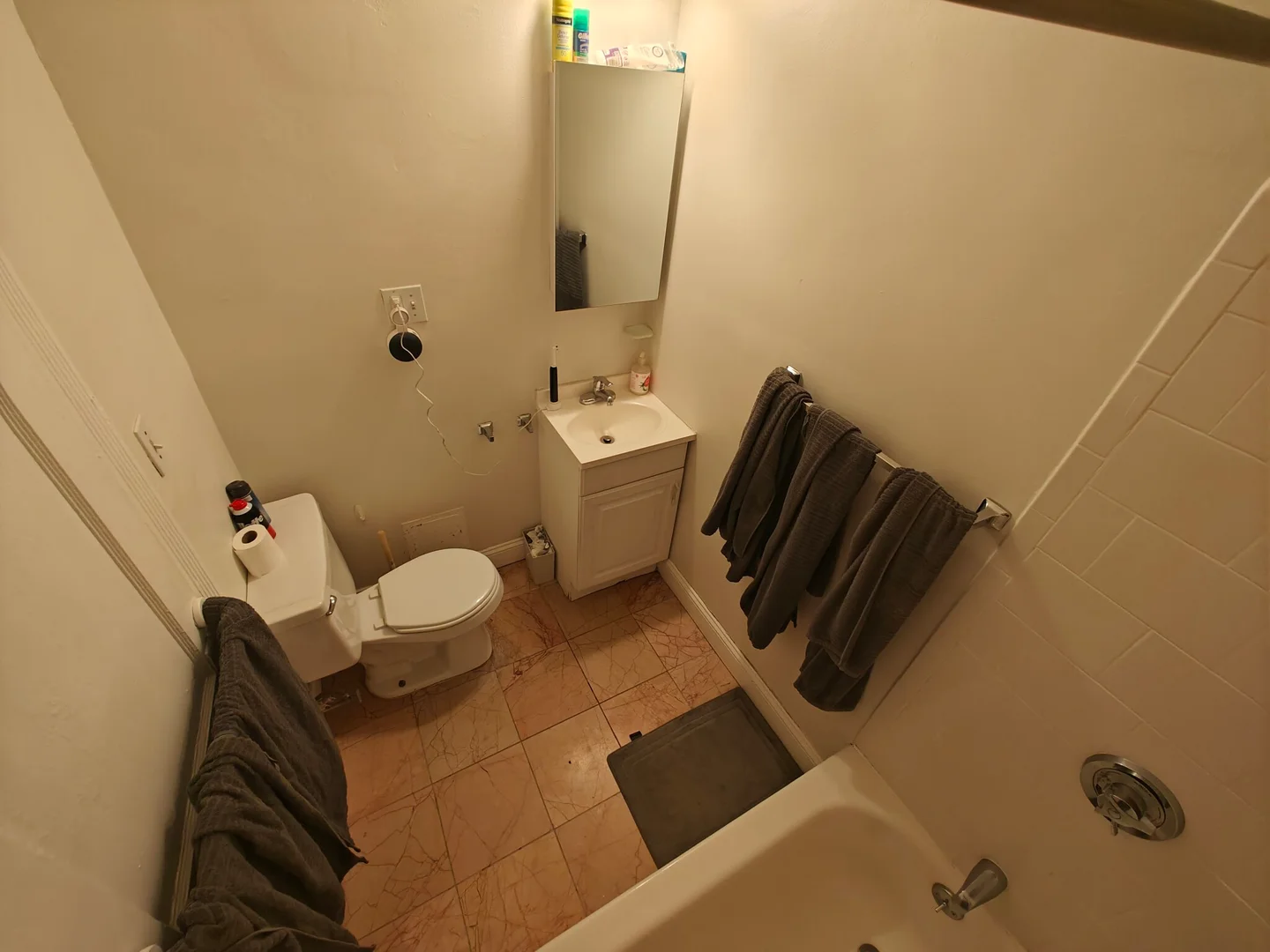 Voll ausgestattete Studiowohnung für Studenten in 