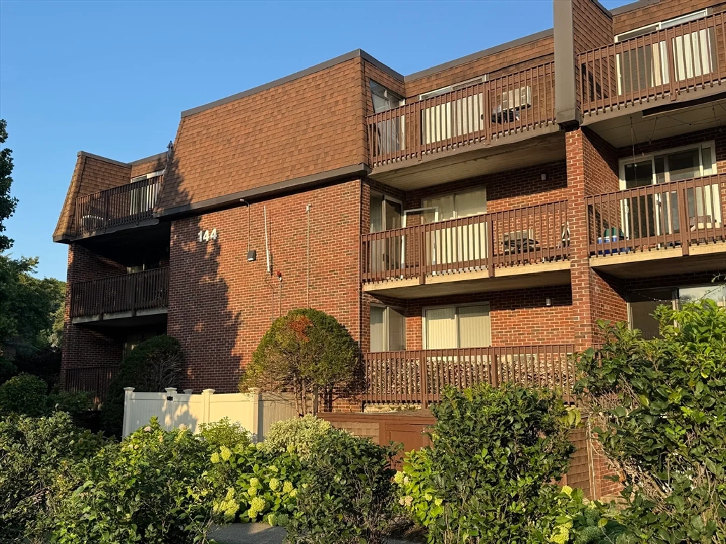 144, Kenrick St., Unit 12, Brighton, Boston, MA, 02135