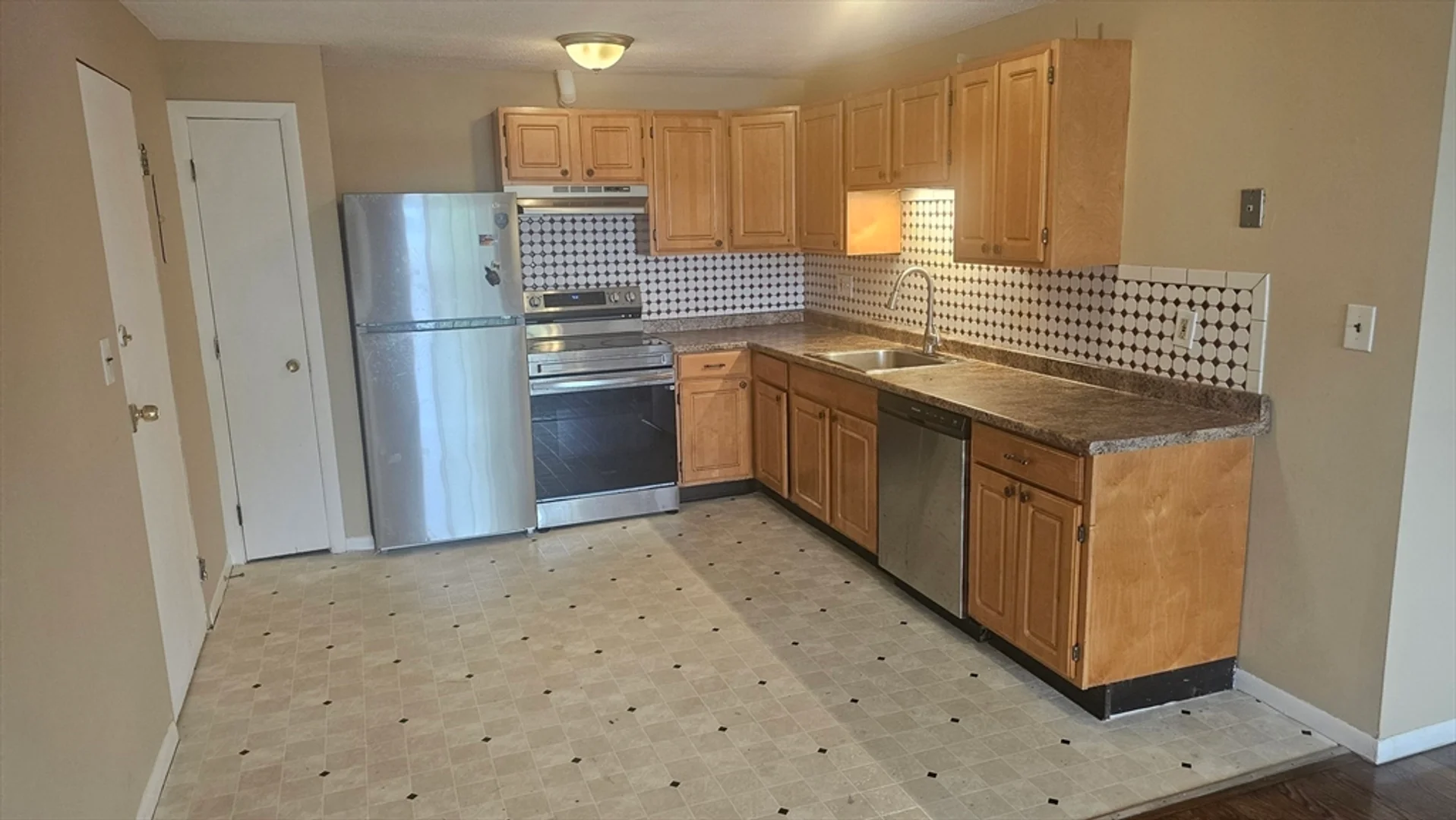 2089, Dorchester Ave., Unit 16, Dorchester, Boston, MA, 02124