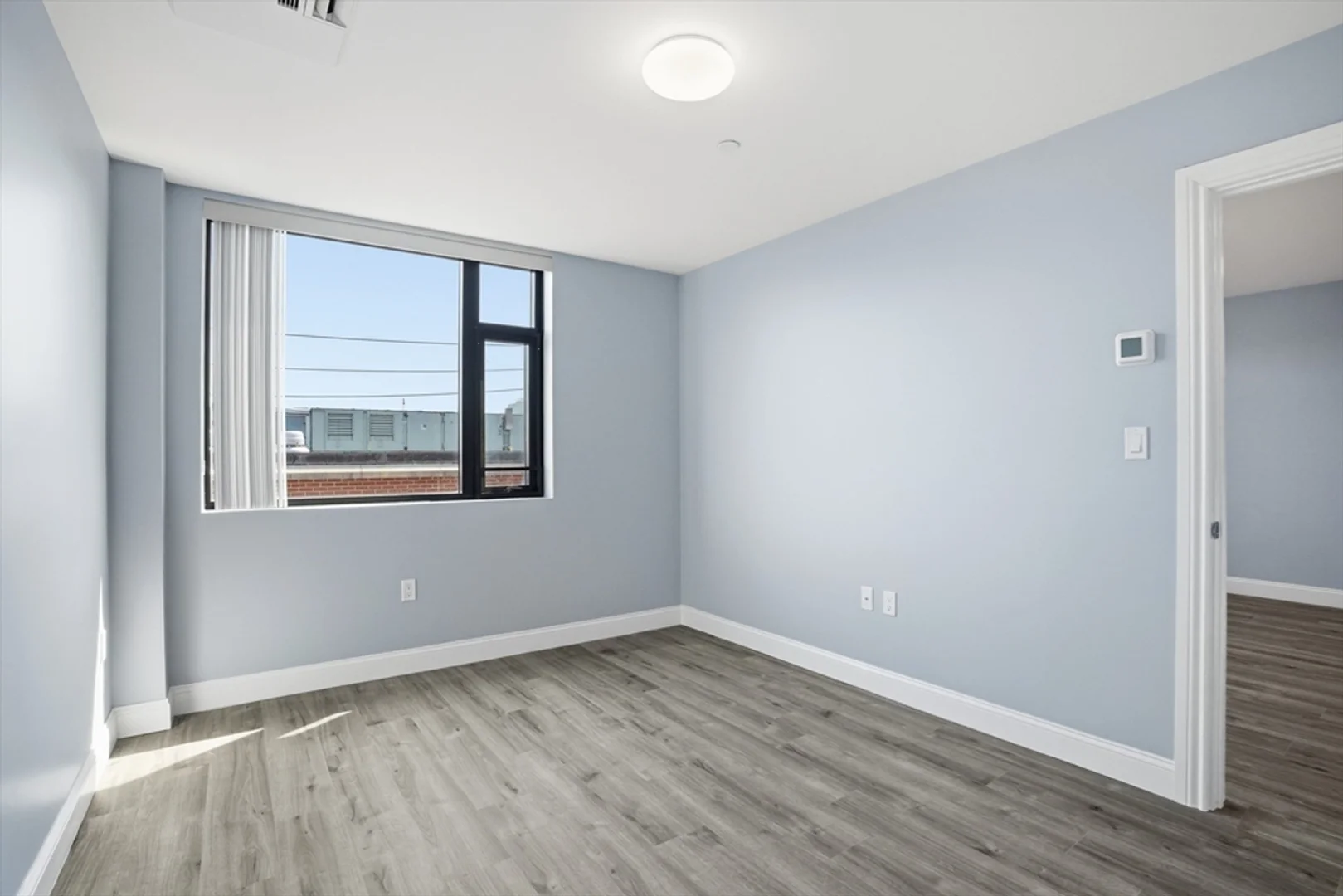 632, Centre St., Unit 305, Jamaica Plain, Boston, MA, 02139