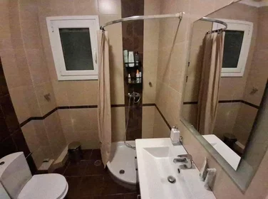 Habitación privada en Feron, Athens, imagen 5 de 8