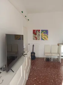 Chambre partagée à Via delle Spighe, Alessandrino, image 4 de 10