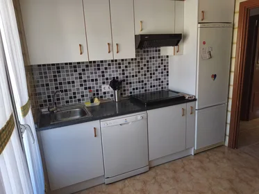 Habitación privada en Calle Cantabria, , imagen 9 de 10