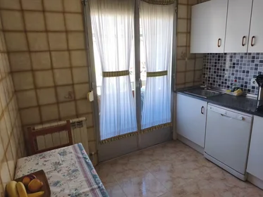 Habitación privada en Calle Cantabria, , imagen 10 de 10