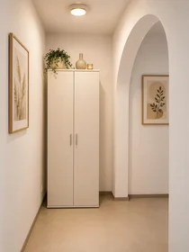 Entire apartment at Düsseldorfer Straße, Nordwestliche Außenstadt, image 3 of 10