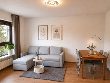 Entire apartment at Düsseldorfer Straße, Nordwestliche Außenstadt, image 5 of 10