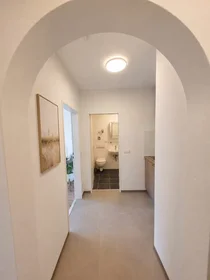 Entire apartment at Düsseldorfer Straße, Nordwestliche Außenstadt, image 8 of 10