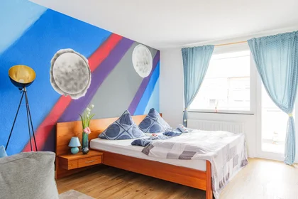 Apartamento inteiro em Sternbuschweg, Duisburg Mitte, imagem 1 de 10