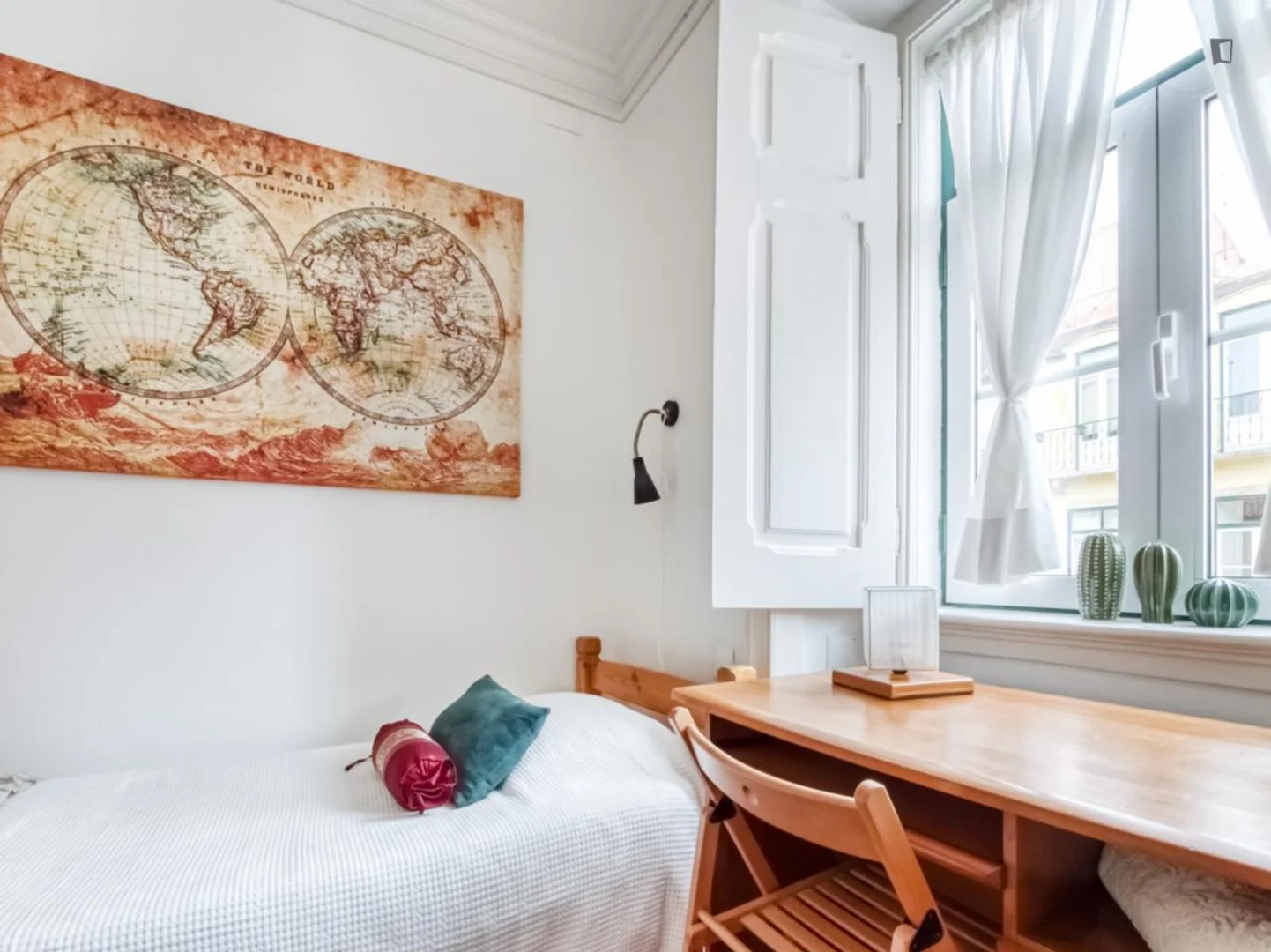 Komfortables und geräumiges Studentenzimmer in 