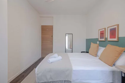 Habitación privada en C. de los Caños del Peral, 6, Centro, 28013 Madrid, Spain, imagen 2 de 28