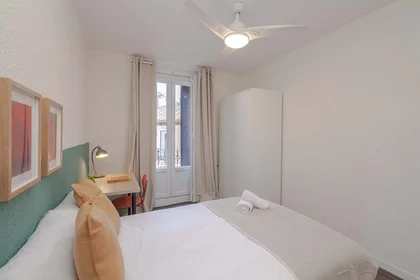 Habitación privada en C. de los Caños del Peral, 6, Centro, 28013 Madrid, Spain, imagen 3 de 28