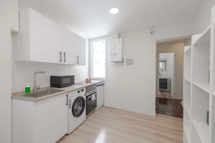 Habitación privada en C. de los Caños del Peral, 6, Centro, 28013 Madrid, Spain, imagen 6 de 24