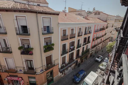 Habitación privada en C. de los Caños del Peral, 6, Centro, 28013 Madrid, Spain, imagen 9 de 24