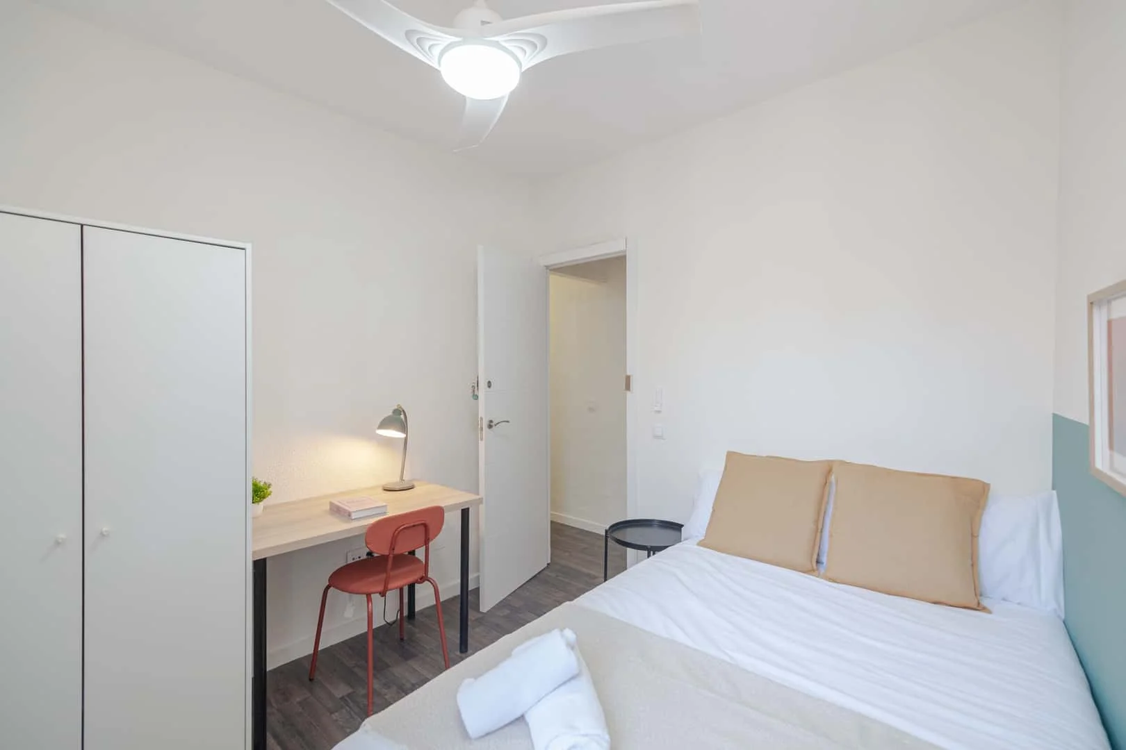 Habitación para estudiantes en  con modernas comodidades