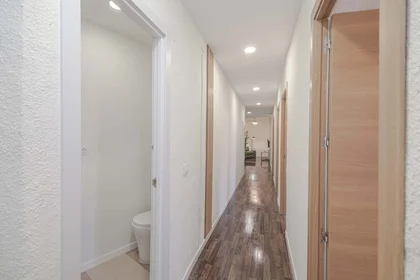 Habitación privada en C. de los Caños del Peral, 6, Centro, 28013 Madrid, Spain, imagen 11 de 36