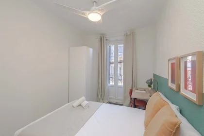 Habitación privada en C. de los Caños del Peral, 6, Centro, 28013 Madrid, Spain, imagen 5 de 36