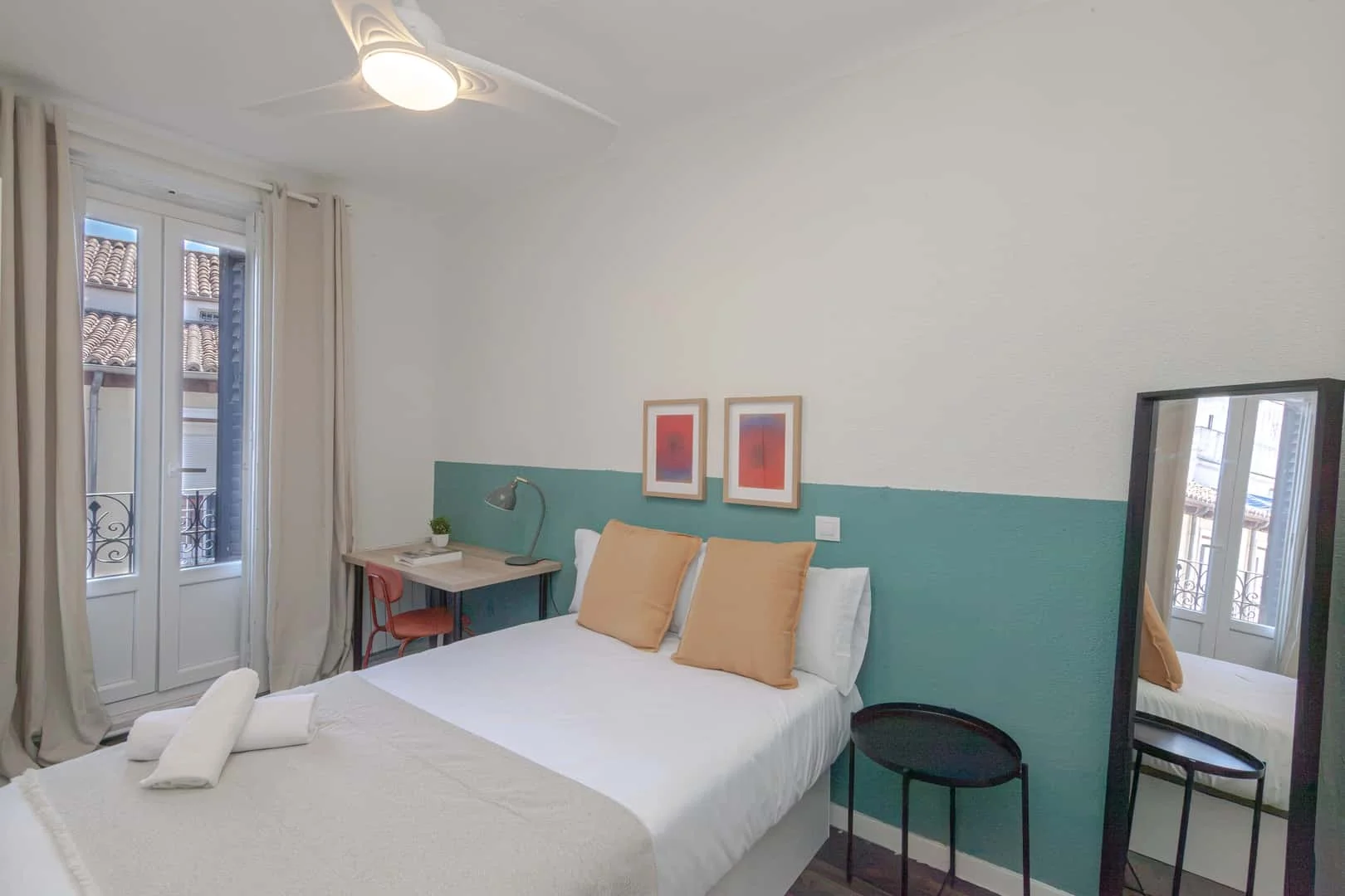 Habitación para estudiantes en  con modernas comodidades