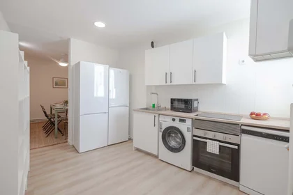 Habitación privada en C. de los Caños del Peral, 6, Centro, 28013 Madrid, Spain, imagen 12 de 30