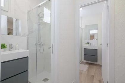 Habitación privada en C. de los Caños del Peral, 6, Centro, 28013 Madrid, Spain, imagen 29 de 29