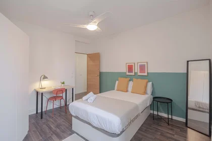 Habitación privada en C. de los Caños del Peral, 6, Centro, 28013 Madrid, Spain, imagen 1 de 31