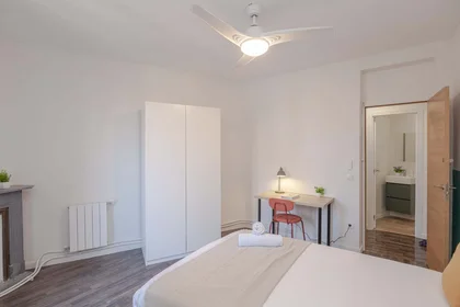 Habitación privada en C. de los Caños del Peral, 6, Centro, 28013 Madrid, Spain, imagen 5 de 31