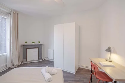 Habitación privada en C. de los Caños del Peral, 6, Centro, 28013 Madrid, Spain, imagen 6 de 31