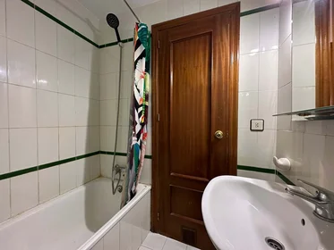 Quarto privado em C. Sancho Panza, 13, Genil, 18008 Granada, España, imagem 6 de 15