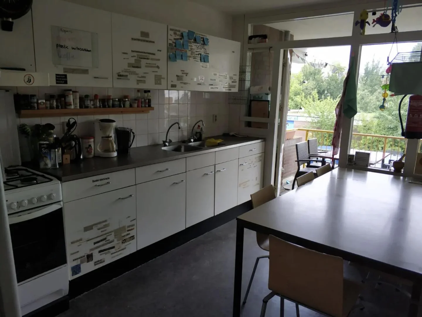 Cozy room for students available in 