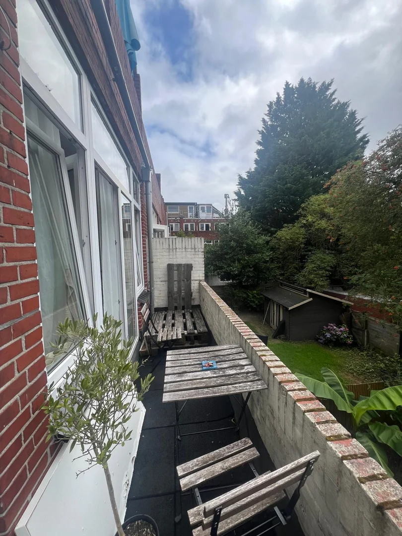 Chambre d'étudiant confortable et spacieuse dans 