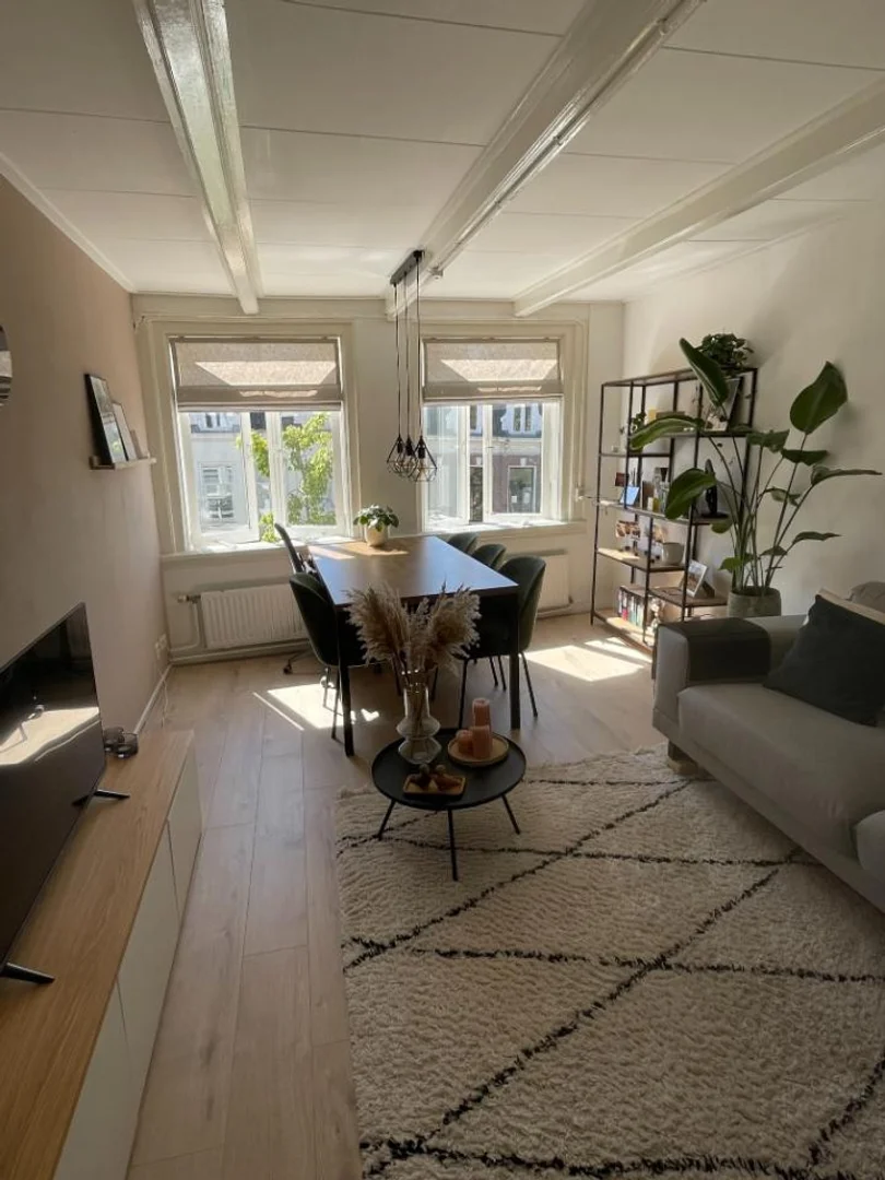 Studentenfreundliches Zimmer in  mit modernen Annehmlichkeiten