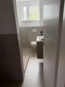 Privatzimmer in der Haunstetter Straße, bild 7 von 9