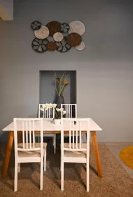 Entire apartment at Allerheiligenplatz, 20. Bezirk-Brigittenau, image 10 of 10