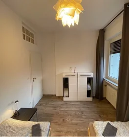 Całe miejsce Roonstraße, Alt-Oberhausen, obraz 6 9