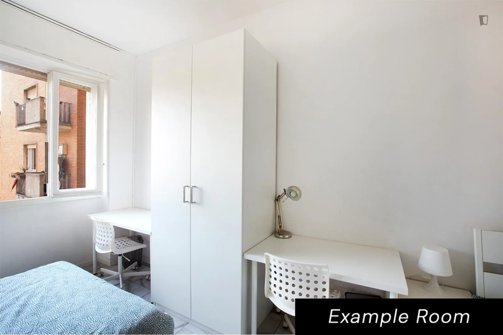 Bezahlbares Zimmer für Studenten mit ausreichender Beleuchtung in