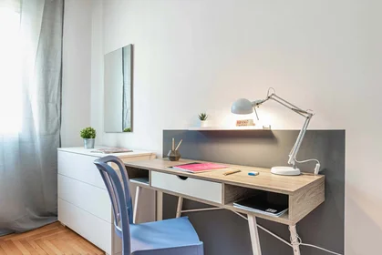 Habitación privada en Via Curzola, 3, 35135 Padova PD, Italia, imagen 22 de 33