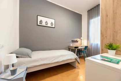 Private room at Via Nizza, 5, 35135 Padova PD, Italia, image 2 of 15